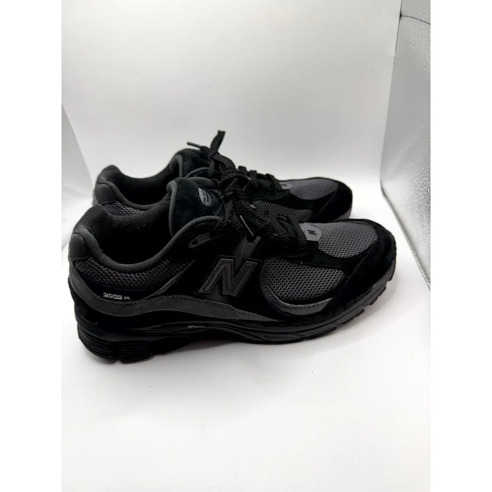 New Balance 2002R M2002RBL Unisex M8/W9.5 Running Shoes Black Magnet Sneakers - Picture 4 of 9